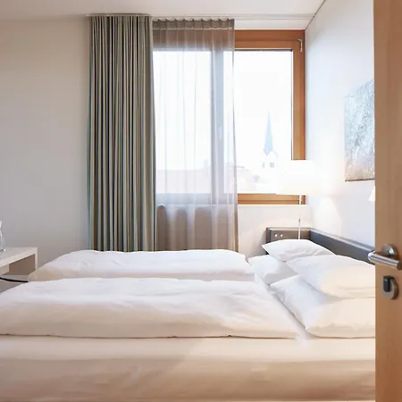 Am Hotel 4*